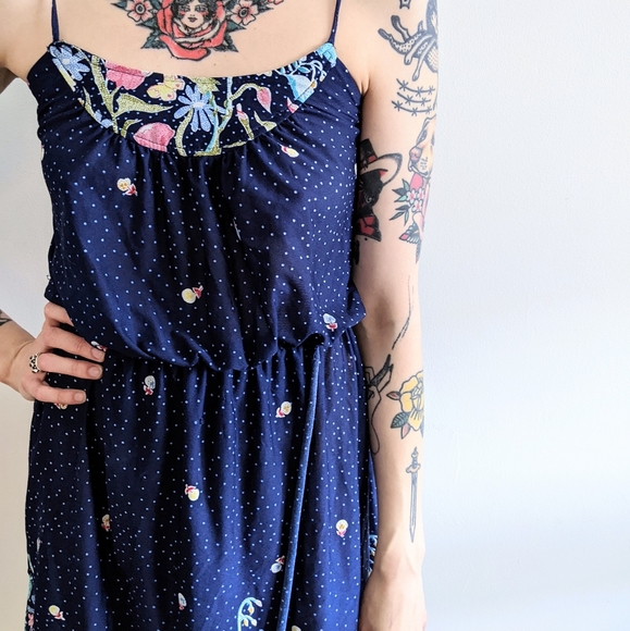 1970’s Floral Faux-Wrap Party Dress - Picture 2 of 4